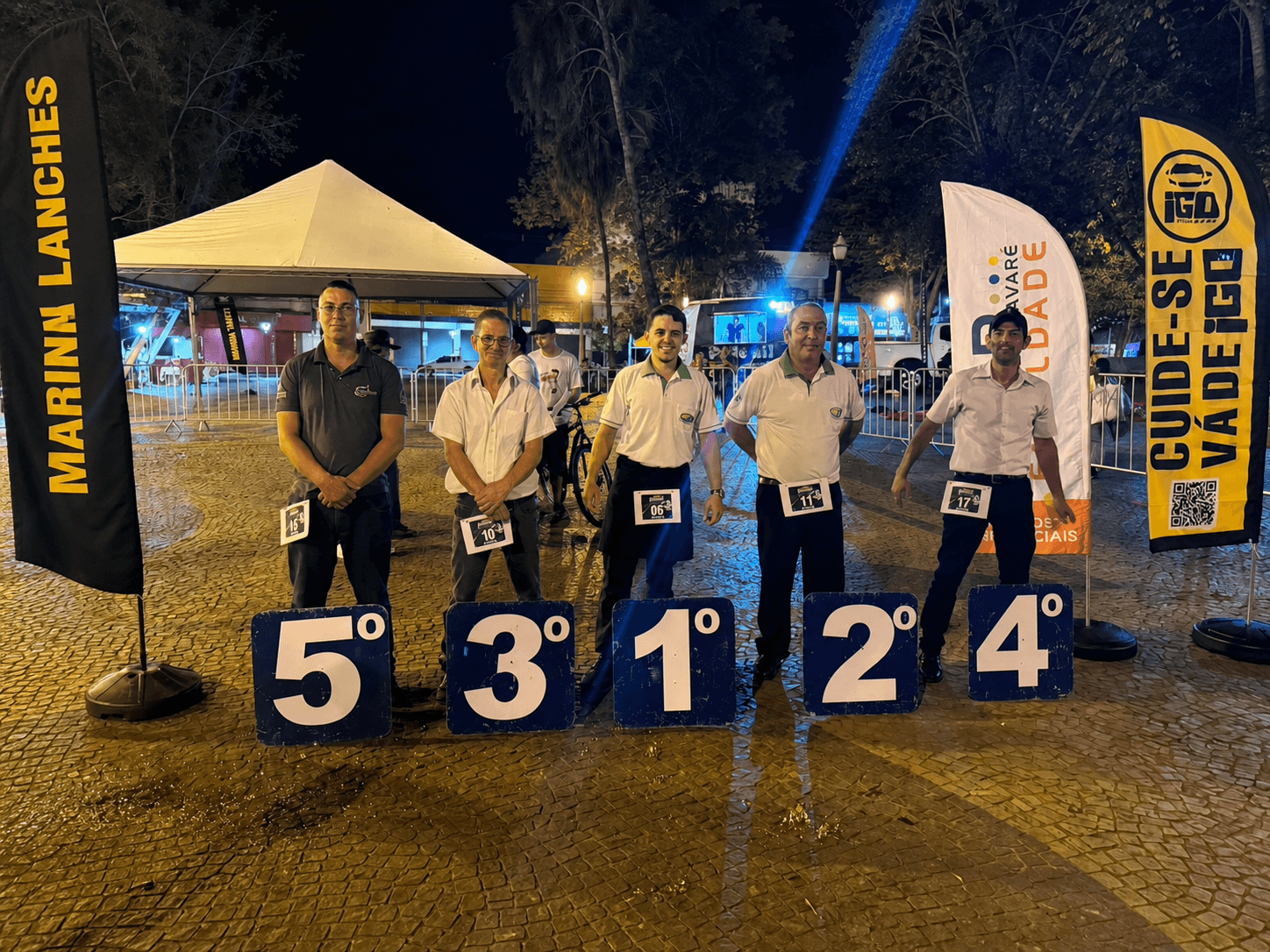 A 11ª edição do Garçom Cross foi realizada em 17 de agosto, no Largo São João, em Avaré. Organizado por Antonio Ferreira da Silva, o Tatu, o evento valorizou garçons e garçonetes e premiou os melhores colocados nas categorias feminina e masculina.