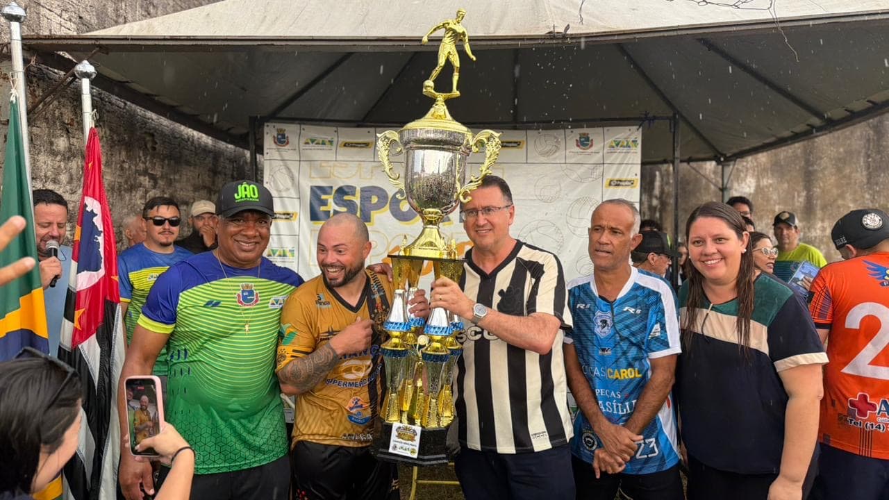 Imagem 3 da matéria V.P. Shock e Grêmio Vera Cruz são campeões do Municipal de Avaré, que distribuiu R$ 19 mil em premiações