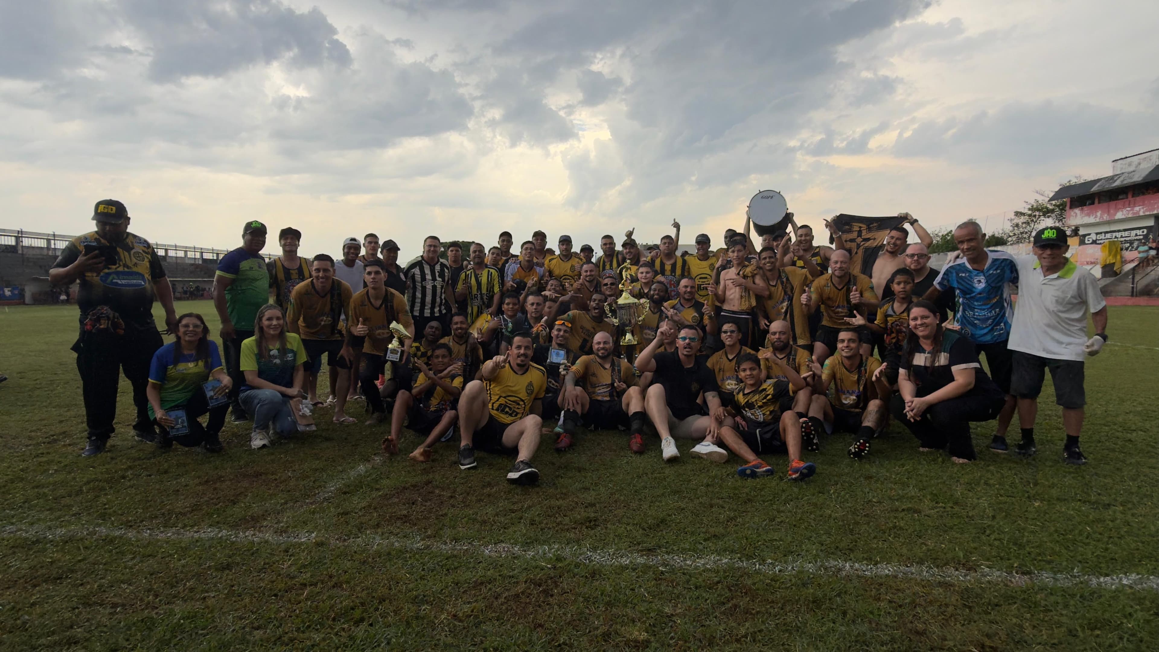 Imagem 6 da matéria V.P. Shock e Grêmio Vera Cruz são campeões do Municipal de Avaré, que distribuiu R$ 19 mil em premiações