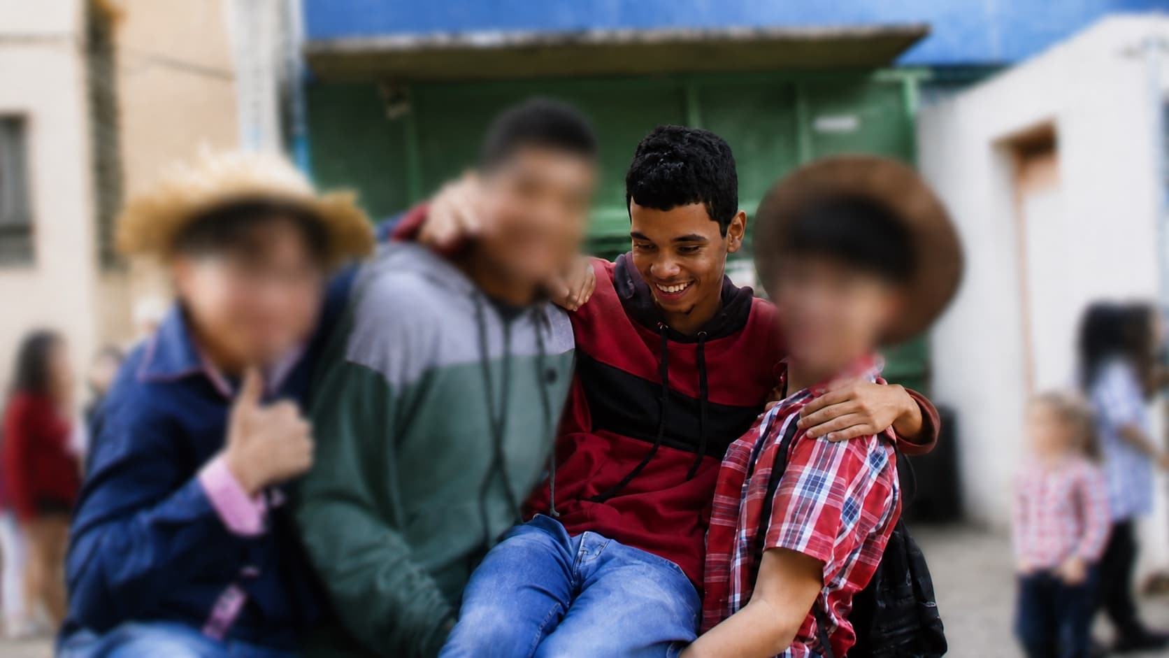 Paranapanema confirma morte de estudante de 18 anos em acidente com van escolar na Raposo Tavares