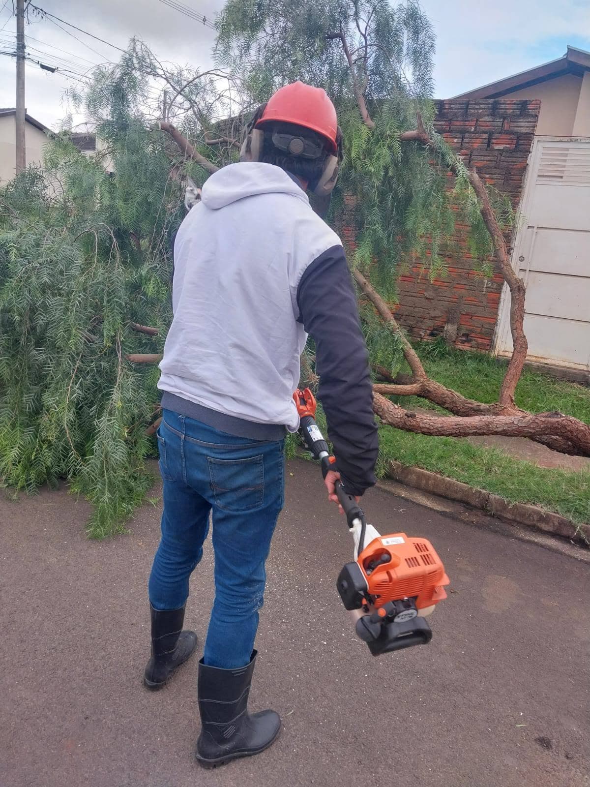 Imagem 3 da matéria Por trás da recuperação de Avaré, há pessoas que continuam trabalhando