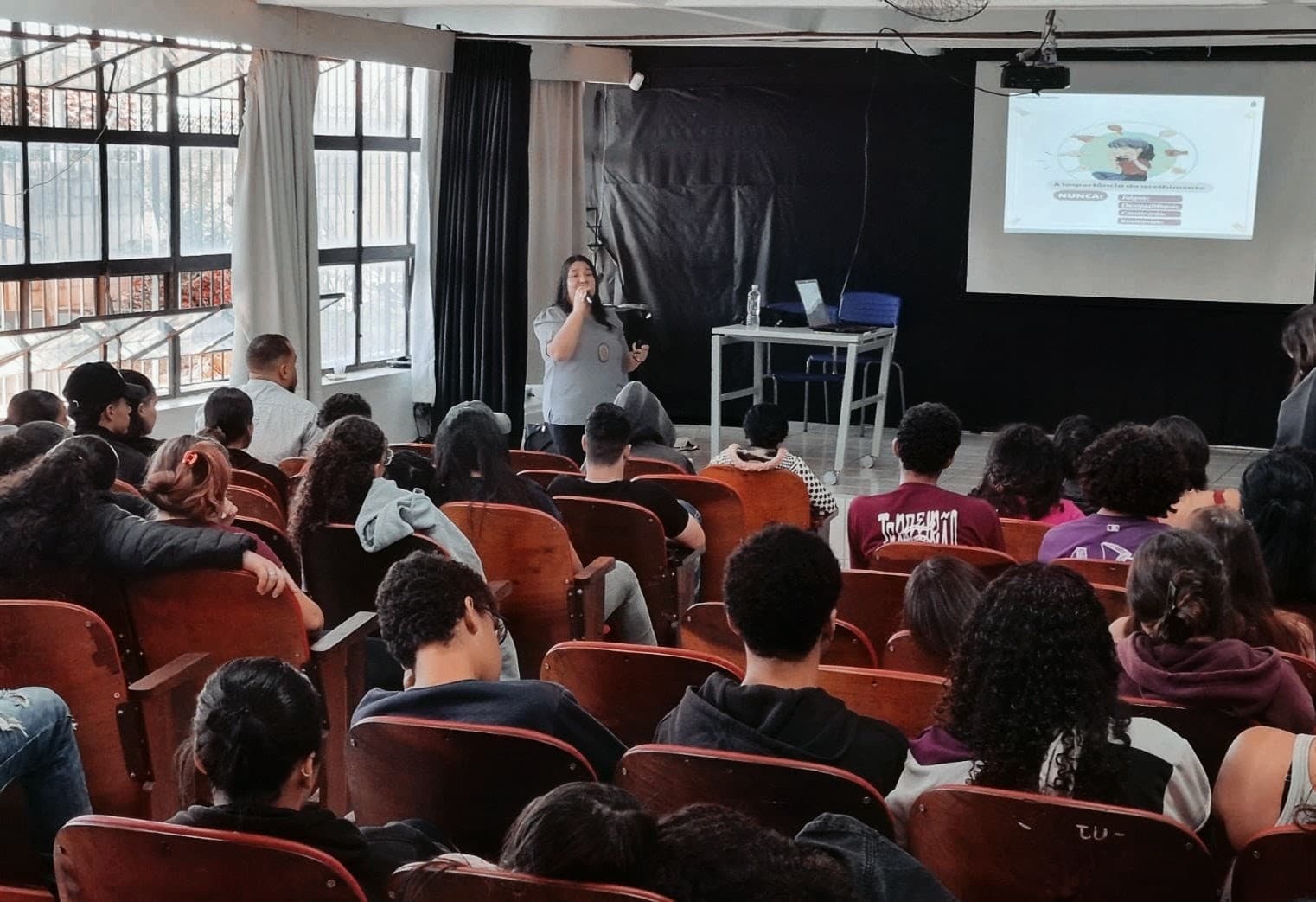Imagem 6 da matéria Delegada leva prevenção à violência para estudantes de três escolas estaduais
