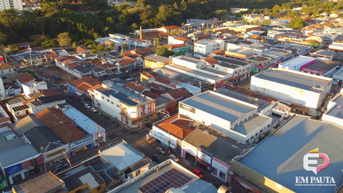 Fim da escala 6×1 exigirá reorganização do comércio e dos serviços em Avaré