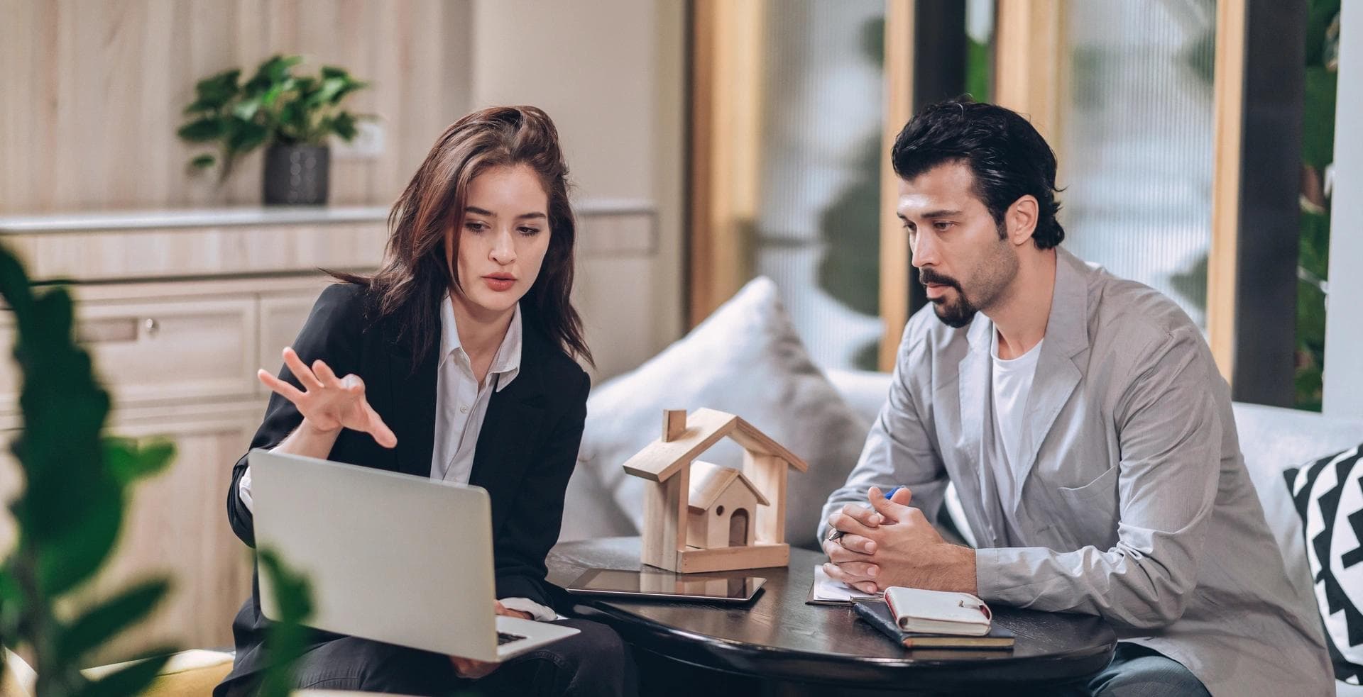 Etec de Avaré oferece curso técnico gratuito de Transações Imobiliárias com aulas 100% online